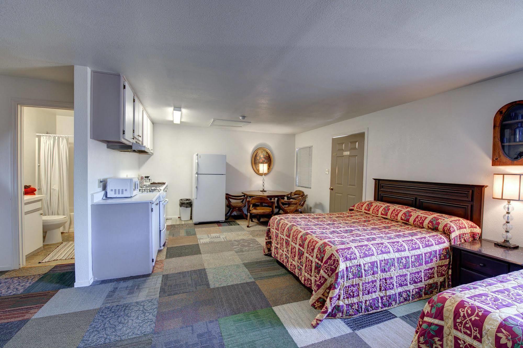 Crimson Hills Motel Parowan Exterior photo